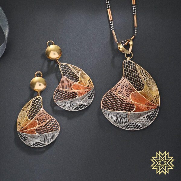 Manubhai Gold PENDANT SET