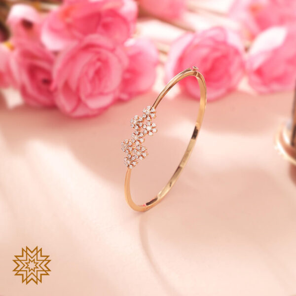 Manubhai Real Diamond Bangle