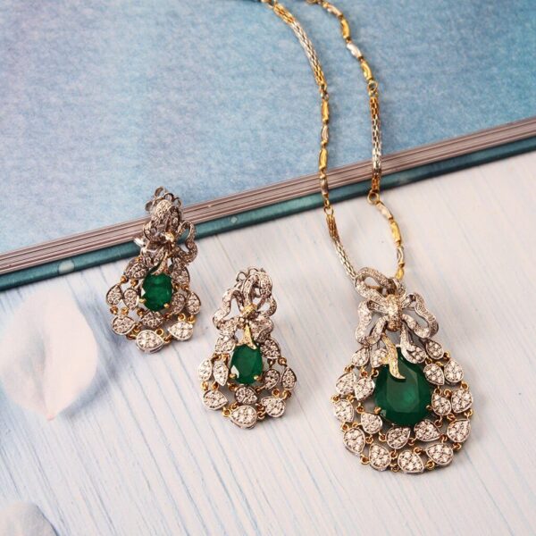 Manubhai Real Diamond PENDANT SET