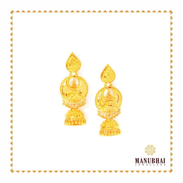 Gold earrings