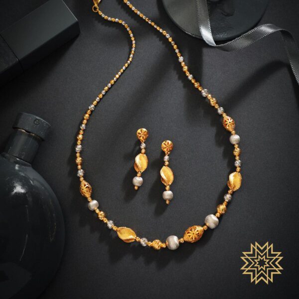 Beautiful Beaded Yellow Gold Necklace Set