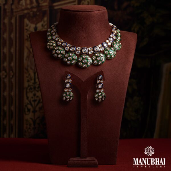 Antique necklace set