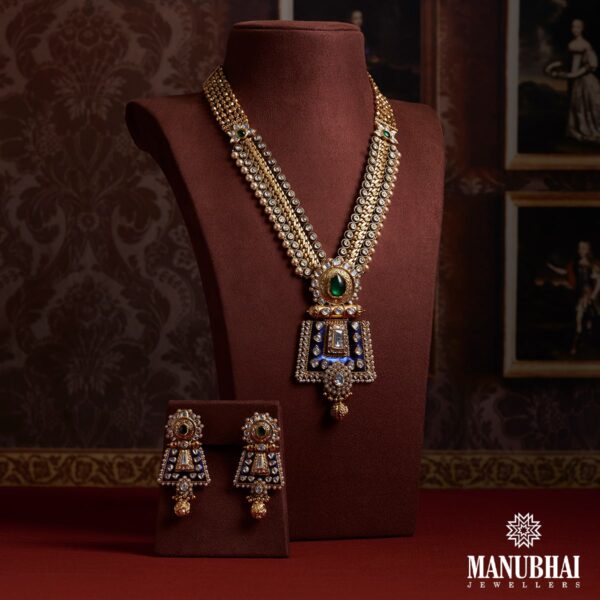 Antique necklace set