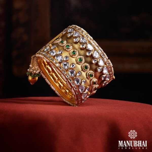Antique bangle
