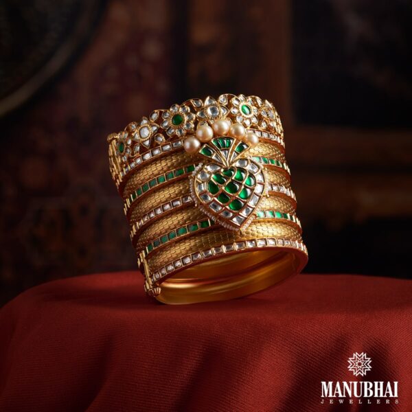 Antique bangle