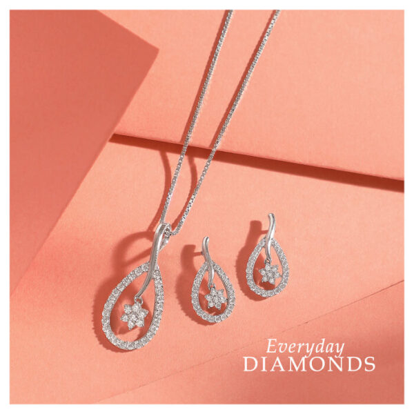 Manubhai Real Diamond PENDANT SET