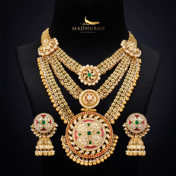 Antique necklace set