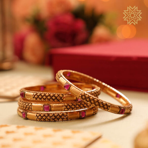 Manubhai Gold Bangle
