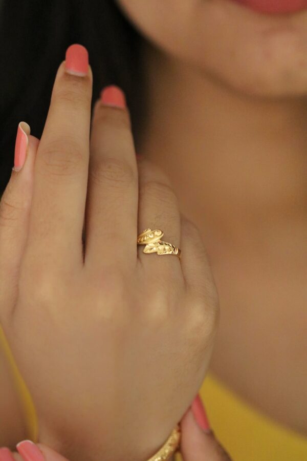 Manubhai Gold Ring