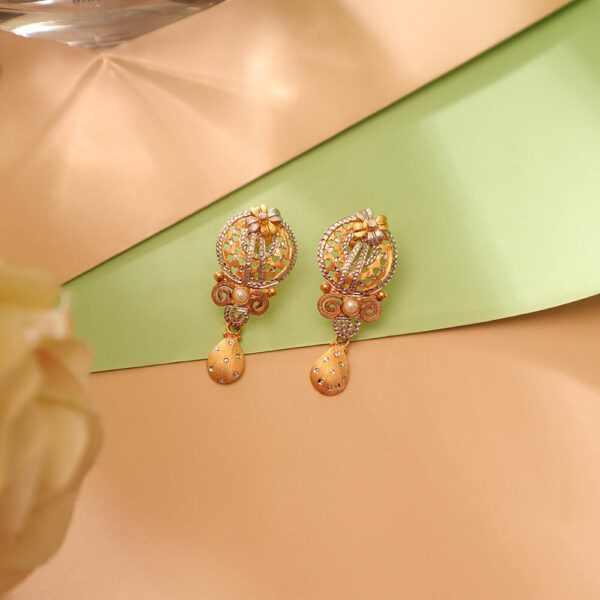 Manubhai Gold Earrings