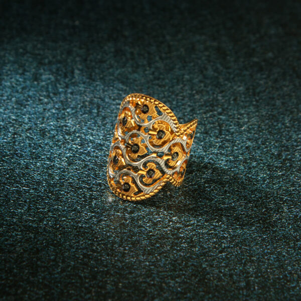 Manubhai Gold Ring