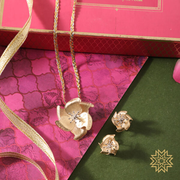 Manubhai Gold PENDANT SET