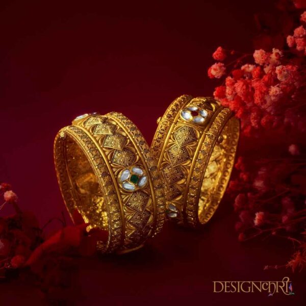 Antique bangle