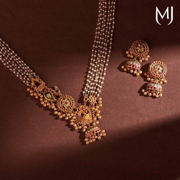 Antique necklace set