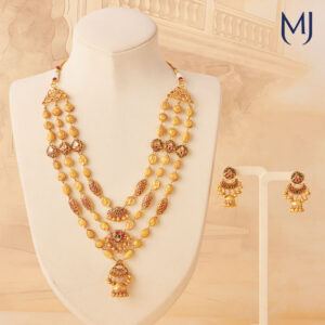 Antique necklace set