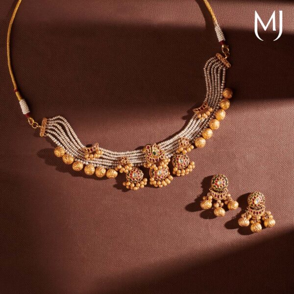 Antique necklace set