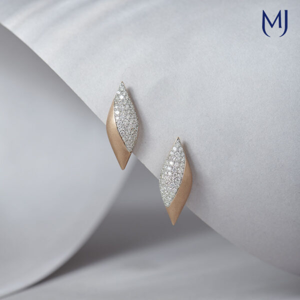 Light weight real diamond earrings