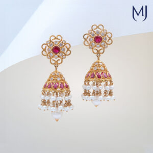 Light weight gold earrings