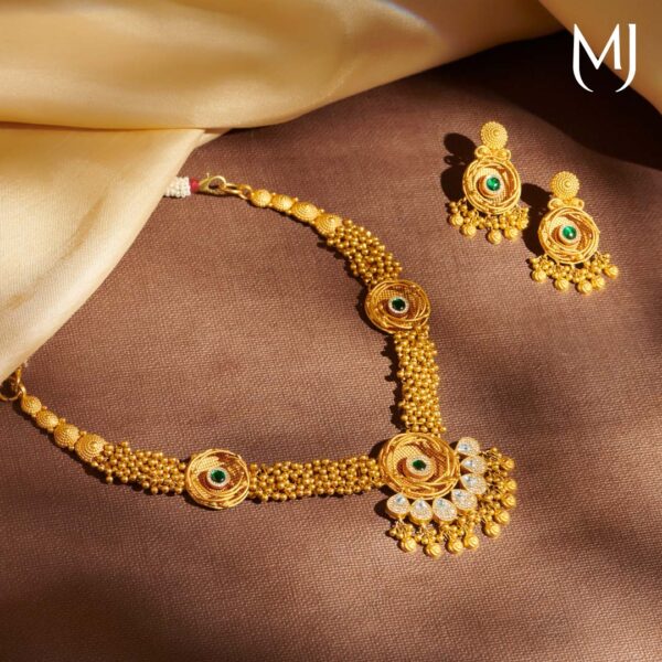 Antique necklace set