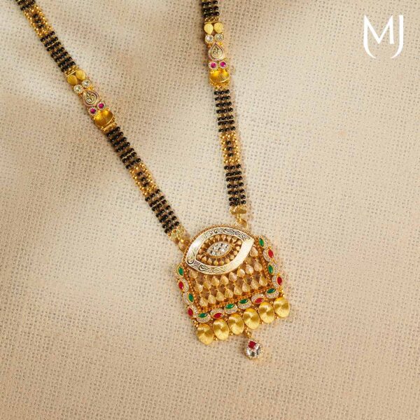 Gold mangalsutra