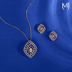 Real diamond pendant set