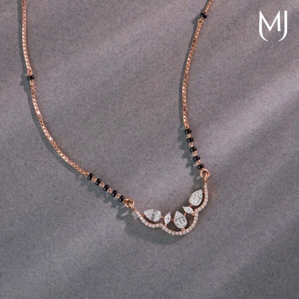 Real diamond mangalsutra