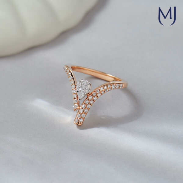 Light weight real diamond ring