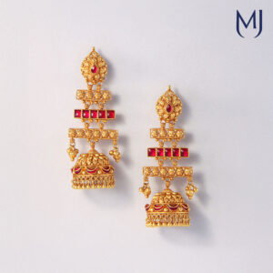 Light weight gold earrings