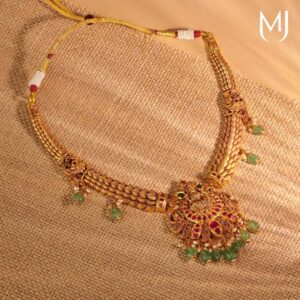 Antique necklace set