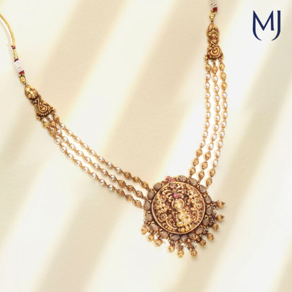 Antique necklace set