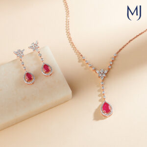 Light weight diamond necklace set