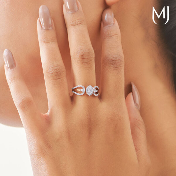 Light weight real diamond ring