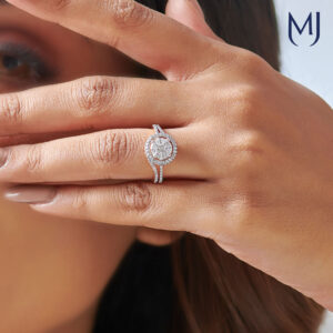 Light weight real diamond ring