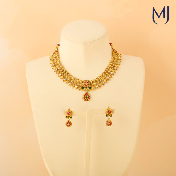 Antique necklace set