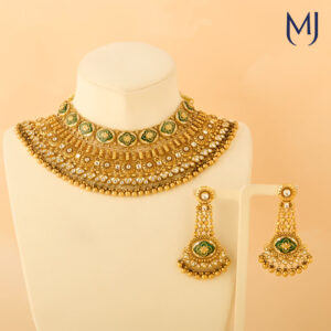 Antique necklace set