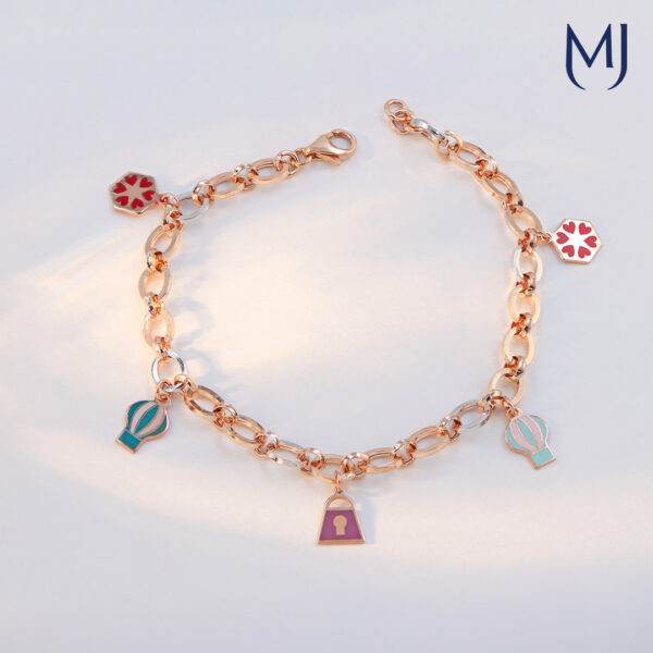 Light weight gold bracelet