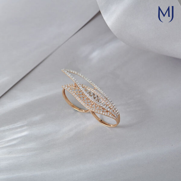 Light weight gold ring