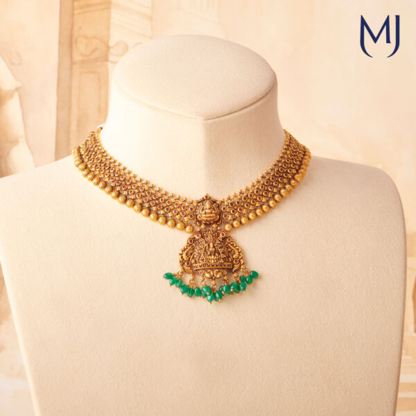 Antique necklace set