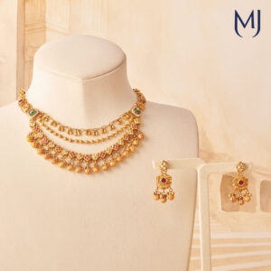 Antique necklace set