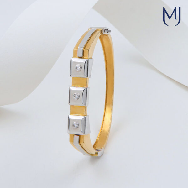 Gold bracelet