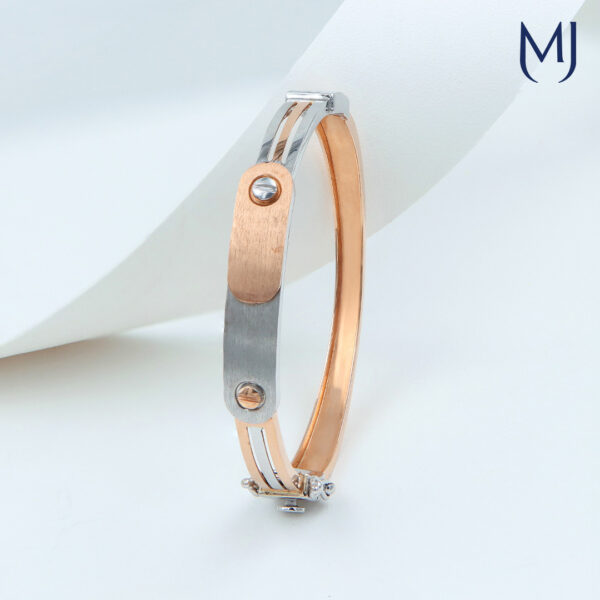 Light weight gold bracelet
