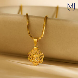 Light weight gold pendant