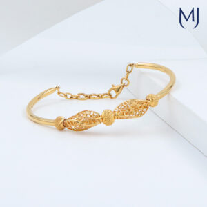 Light weight gold bracelet