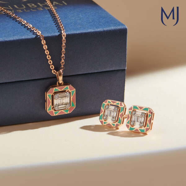 Real diamond pendant set