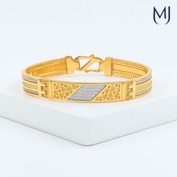 Gold bracelet