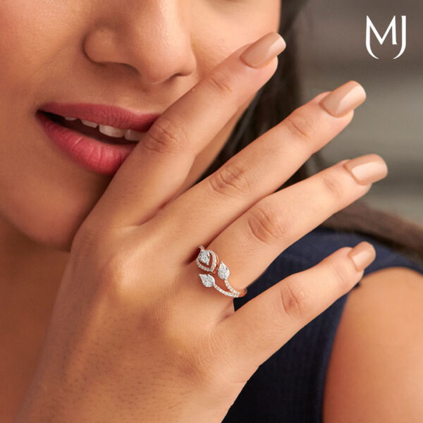 Light weight real diamond ring