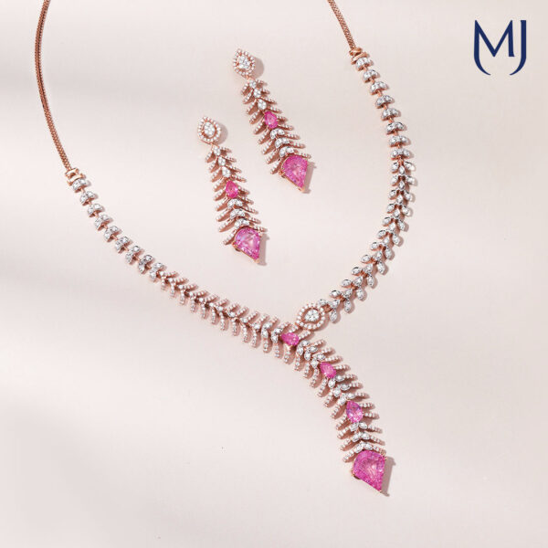 Diamond necklace set