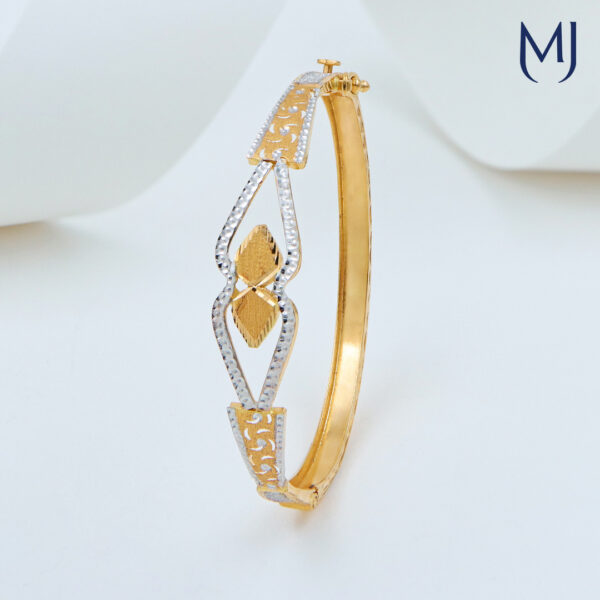 Light weight gold bracelet