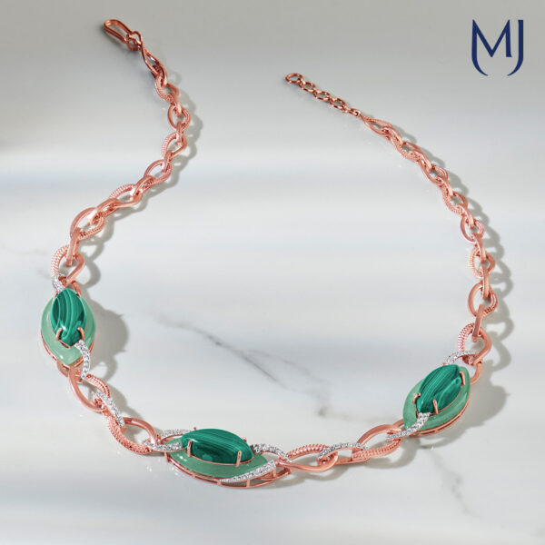 Diamond necklace set