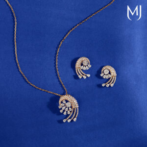 Real diamond pendant set